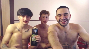 Teddy_Mode  11-08-2021 video lickfinger